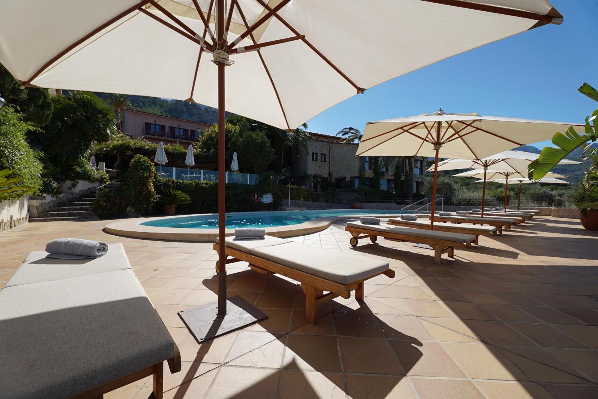 Отель Hoposa Costa D'Or - Adults Only Дейя Экстерьер фото