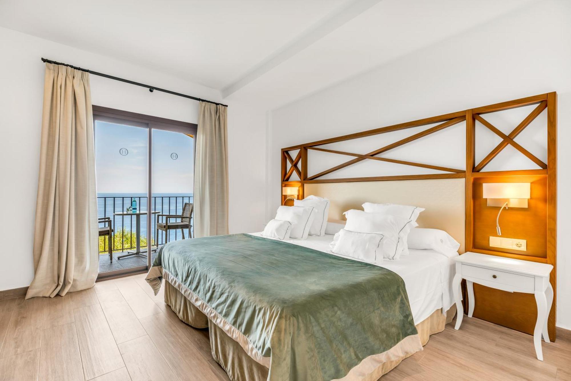 Отель Hoposa Costa D'Or - Adults Only Дейя Экстерьер фото