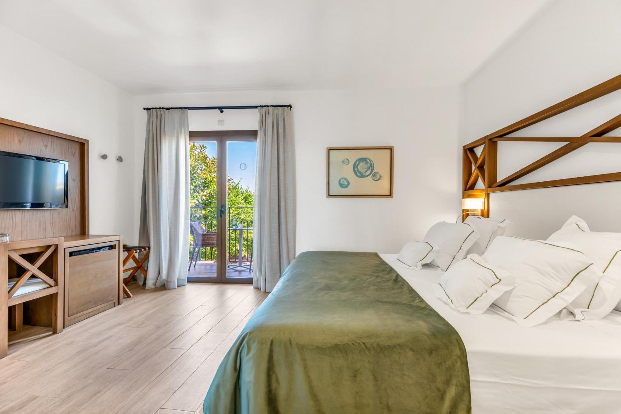 Отель Hoposa Costa D'Or - Adults Only Дейя Экстерьер фото
